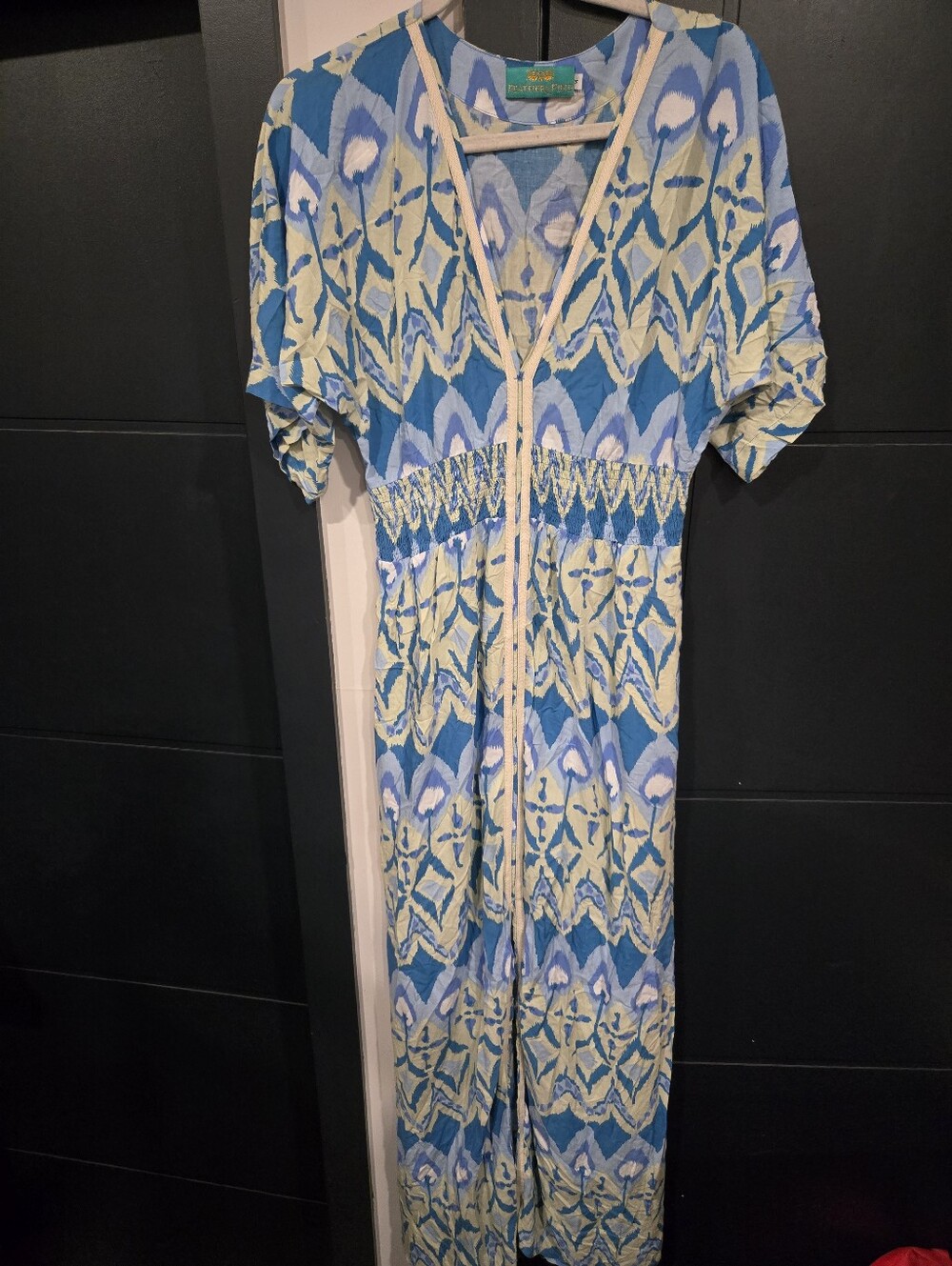 Blue Ikat Print V-Neck Midi Dress Feather & Find Medium Euc